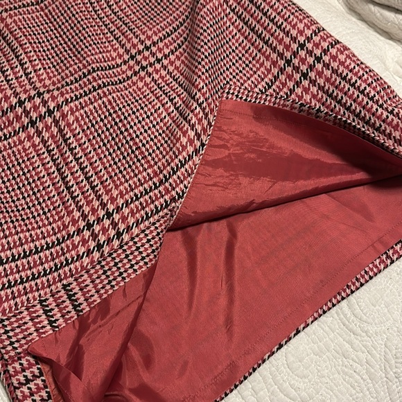 Talbots pink plaid pencil skirt size 6 - Picture 5 of 7